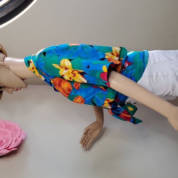 Fun Cool Vintage Tropical Shirt Blouse, Great for Summer ☀️ - Picture 5 of 7